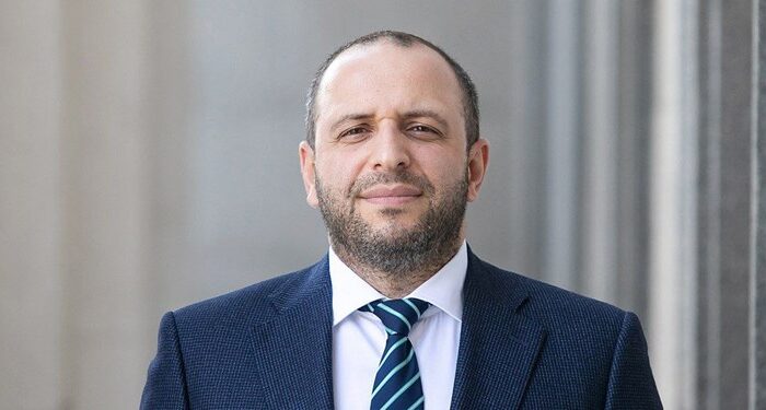 «رستم عمروف» رسماً وزیر دفاع اوکراین شد