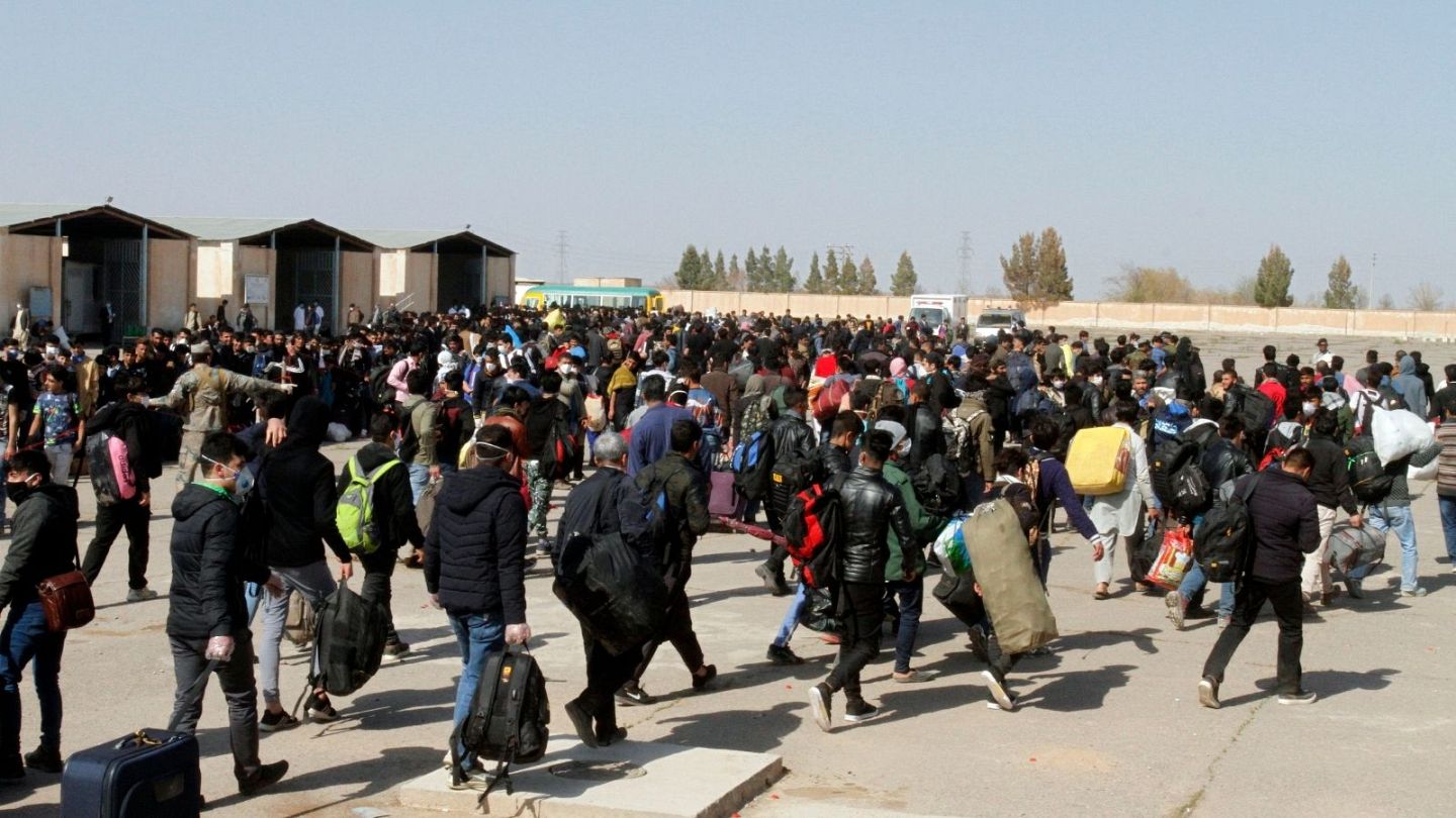 کارزار اخراج مهاجران افغانستان از ایران؛ پناهنده‌گان از مهاجر‌ستیزی نگرانند