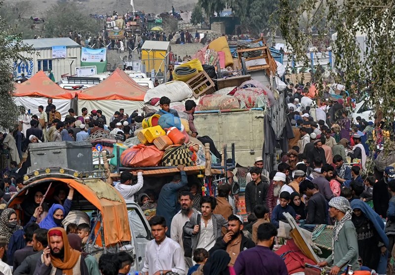 سازمان ملل: ۳۲۷ هزار پناهجوی افغان در دو ماه گذشته از پاکستان به کشورشان بازگردانده شدند