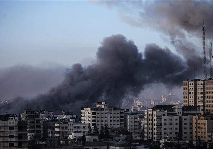 بزرگترین شفاخانه غزه در محاصره تانک های اسرائیلی قرار دارد
