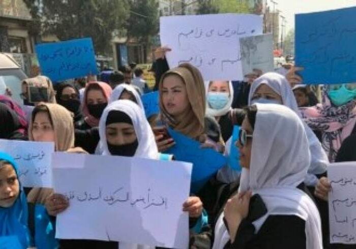 فعالان حقوق بشر برای حمایت از دختران افغان در کمپ آیدین به سازمان‌ملل نامه نوشتند