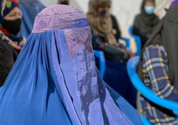 پارلمان بریتانیا آپارتاید جنسیتی را در افغانستان بررسی می‌کند