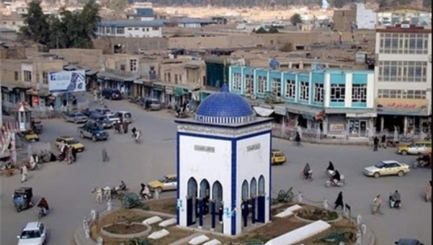 طالبان ۴ نفر را در قندهار به اتهام لواط شلاق زدند