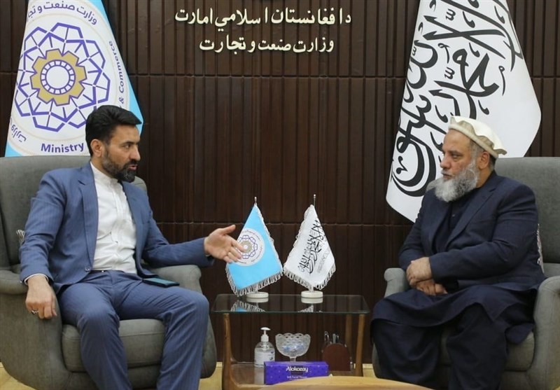 رایزن فرهنگی ایران در کابل با وزیر تجارت طالبان دیدار کرد
