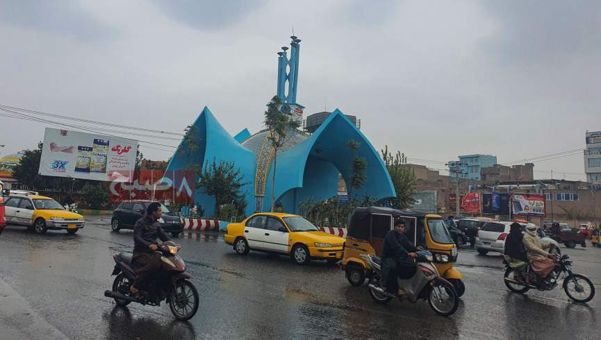 شلاق زدن ۸نفر از سوی طالبان در هرات