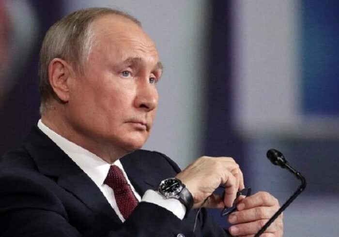 ولادیمیر پوتین برای یک دوره شش ساله دیگر رئیس‌جمهور روسیه شد