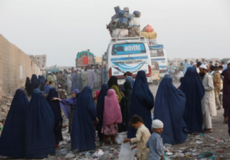 مهلت پاکستان برای مهاجران افغانستان در این کشور به پایان رسید