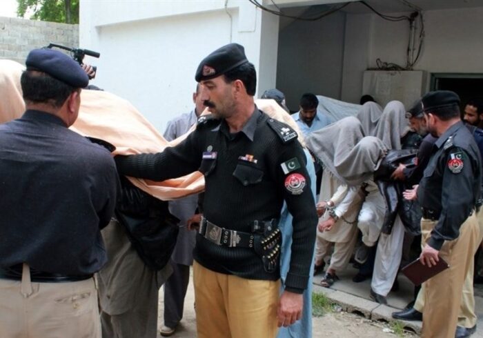 عفو بین‌الملل: از پاکستان خواست اخراج اجباری افغانستانی‌ها را متوقف کند