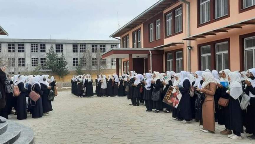 تبدیل کردن دو مکتب دخترانه به مدرسه دینی در تخار ازی سوی طالبان