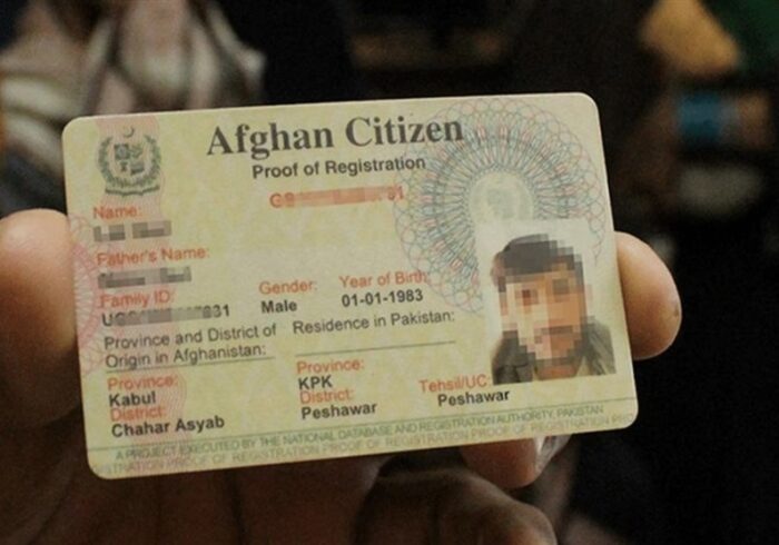 پاکستان اعتبار کارت (پی‌.او‌.آر) پناهجویان افغانستان را دوماه تمدید کرد
