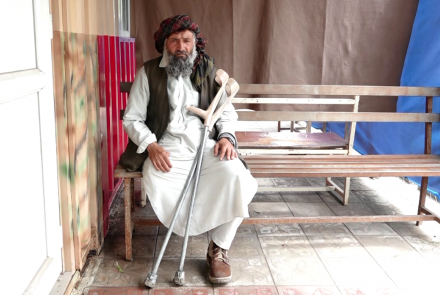 شکایت معلولان و خانواده‌های شهدا در کابل از عدم پرداخت حقوق شان