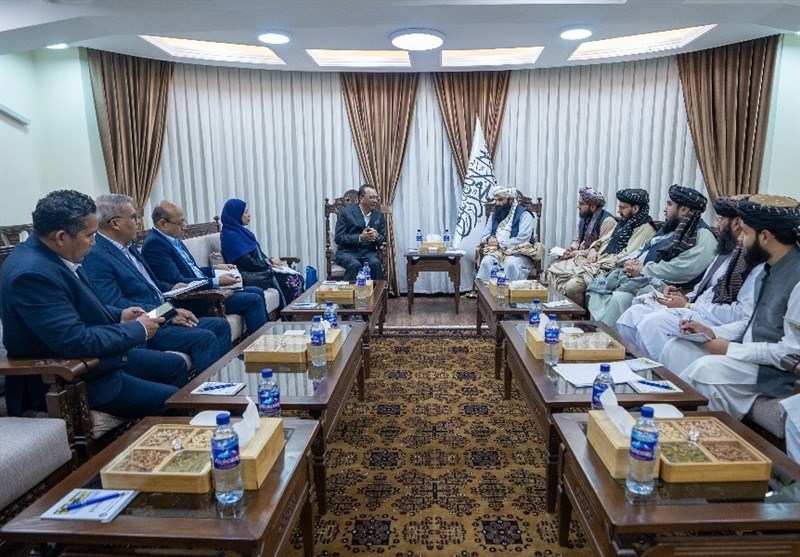 سراج الدین حقانی با هیئت مالزی در کابل دیدار کرد
