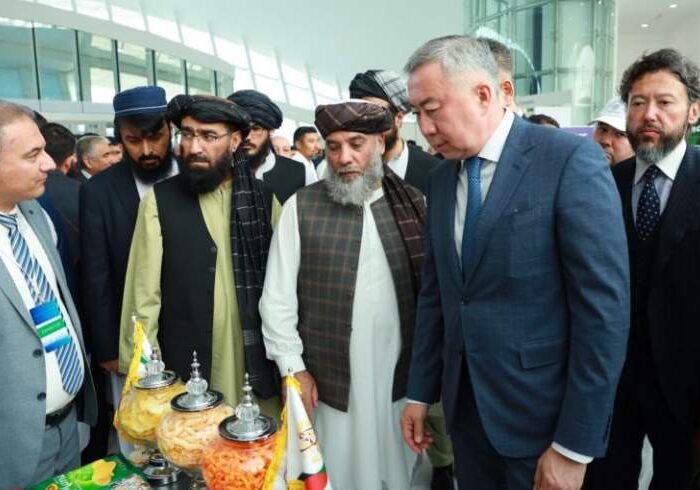 برگزار نمایشگاه افغان- قزاق در کابل