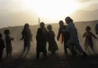 اوچا:۱۲میلیون کودک در افغانستان به کمک‌های بشردوستانه‌نیاز دارند