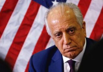 خلیلزاد:بایدن رییس جمهور زمان خروج از افغانستان به مشوره دیپلمات‌ها گوش نکرد