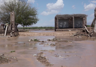۱۴نفر براثر سرازیر شدن سیلاب‌ها در کشور جان باختن