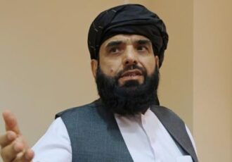 سهیل شاهین: از سازمان ملل خواست چوکی افغانستان را به نماینده امارت اسلامی بسپارد