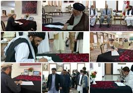 مقامات و شخصیت‌های افغانستان با حضور در سفارست ایران دفتر یادبود شهدای خدمت را امضاء کردند