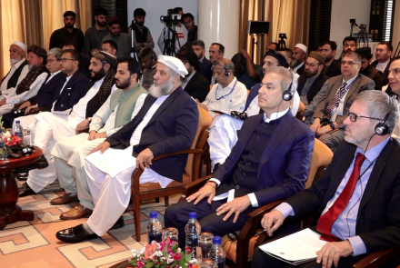 وزیر صنعت:افغانستان در تولید ۱۳۳ قلم مواد به خودکفایی رسیده است