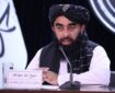مجاهد:کابل به هیچ کشوری برای بازگشایی سفارتش التماس نمی‌کند