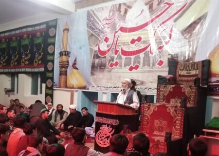 عبدالله سرحدی:مکتب امام حسین به ۱۰ روز عزاداری خلاصه نشود