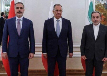وزیر خارجه روسیه: گروه‌های تروریستی نباید در سوریه مسلط شوند