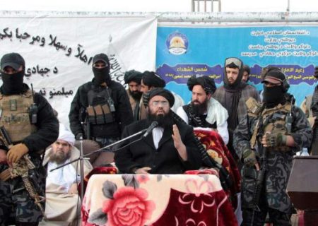 مولوی عبدالکبیر: امارت اسلامی بدون تبعیض به خاطر انکشاف تمام مناطق کار می‌کند