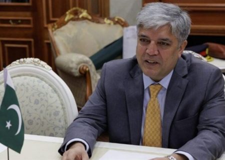 انتقاد پاکستان از تأخیر در انتقال پناهجویان افغانستان به غرب