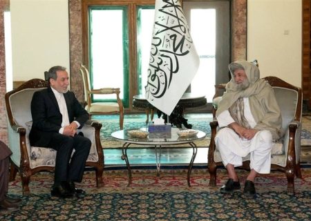 دیدار عراقچی با رئیس الوزرا طالبان افغانستان