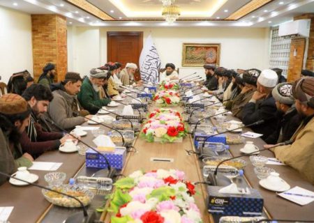 عبدالغنی برادر: با علماء و بزرگان قومی ولایت تخار دیدار کرد
