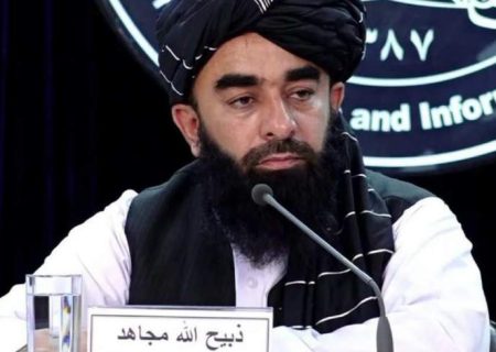مجاهد: پرداخت حقوق کارمندان دولتی امروز آغاز می‌شود