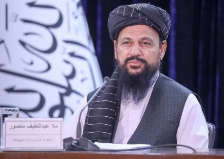 بلخی: تجهیزات نظامی جامانده آمریکا غنیمت و حق افغانستانی‌ها است