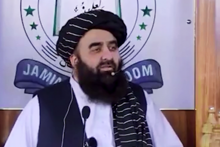 وزیرخارجه: سرپیچی از دستورات امیر موجب هلاکت می‌شود