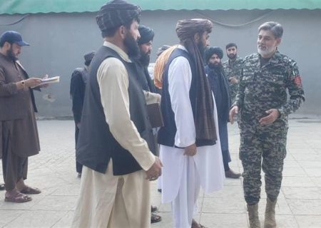 نشست بزرگان افغانستان و پاکستان برای بازگشایی تورخم