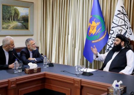 وزیرمهاجرین: خواستار برخورد نیک و ملایمت بیشتر با مهاجرین افغانستان در ایران شدند