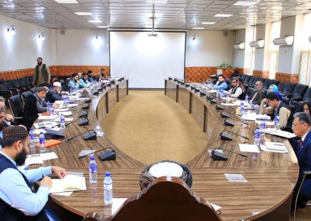 طالبان: کمک به مهاجرین بازگشته نیاز به حمایت بین‌المللی دارد