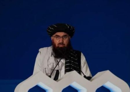 وزیر عدلیه: با تاجران افغانستان در روسیه دیدار کرد