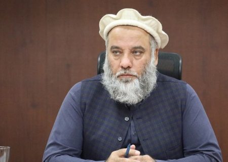 نورالدین عزیزی از مذاکره با مسکو و پکن برای حذف دلار در معاملات تجاری خبر داد