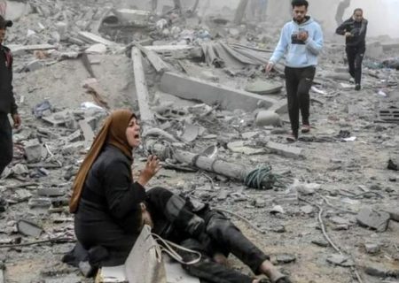 در حملات هوایی رژیم اسرائیل به غزه بیش از ۲۵۰ نفر به شهادت رسیدند