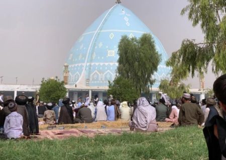 وقتی سخنگوی طالبان، صدای رهبر خود را سانسور می‌کند