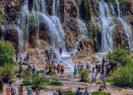 ادعای وزارت اطلاعات و فرهنگ طالبان: در روزهای عید قربان حدود ۲/۵ میلیون سیاح داخلی از ولایت‌های مختلف کشور دیدن کرده‌اند