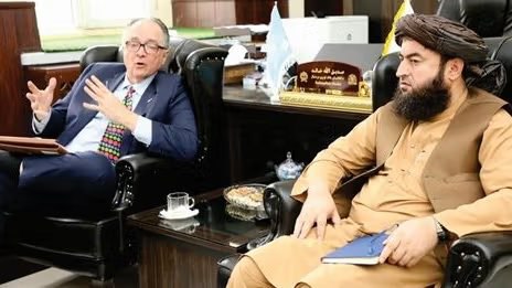 معاون اول بانک مرکزی طالبان با رئیس «اتاق تجارت افغانستان و امریکا» دیدار کرد