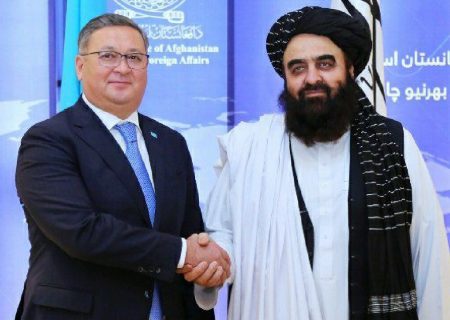 وزاری امور خارجه گروه طالبان و کشور قزاقستان، باهم دیدار کردند