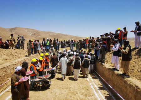 کار ساخت یک شبکه آبرسانی در سمنگان آغاز شد