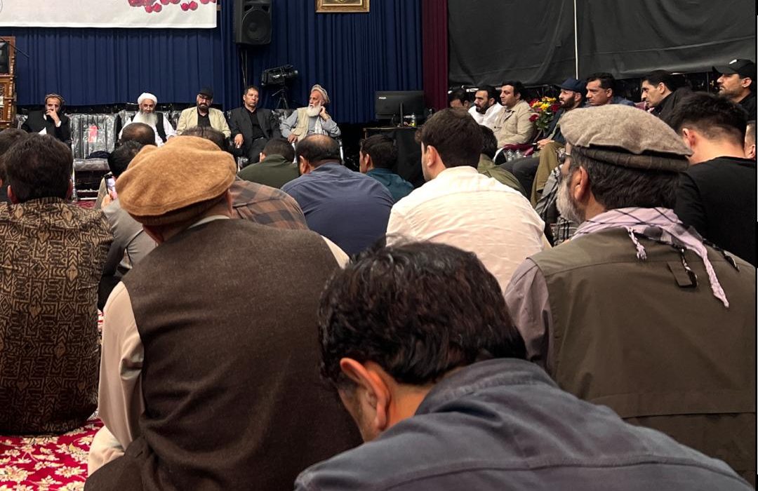 علما و مهاجرین اهل سنت مقیم مشهد از قیام امام‌حسین(ع) تجلیل کردند