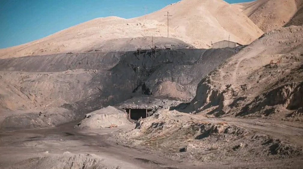 حادثه مرگبار در بغلان؛ ریزش معدن زغال‌سنگ جان ۶ معدنچی را گرفت