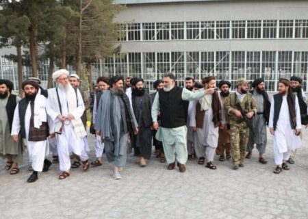 عبدالغنی برادر: سرمایه‌گذاران داخلی و خارجی با اطمینان در افغانستان سرمایه‌گذاری کنند