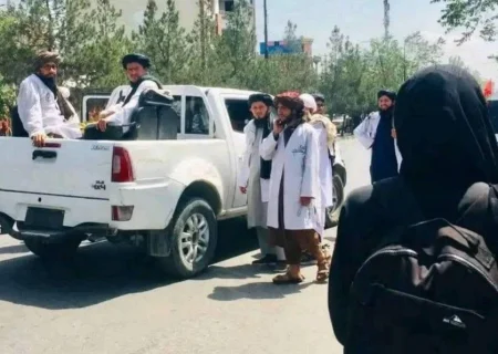 طالبان شماری از دختران دشت‌برچی کابل را به دلیل همراه نداشتن محرم بازداشت کردند