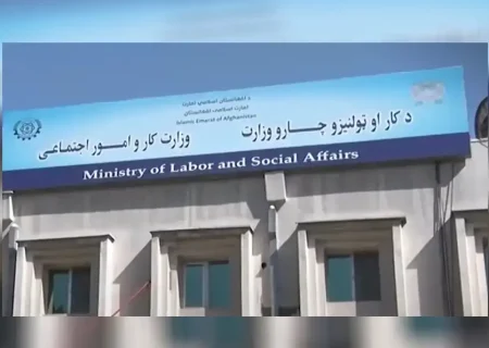 وزارت کار و امور اجتماعی طالبان: برای برگشت‌کنندگان فرصت کاری ایجاد می‌شود