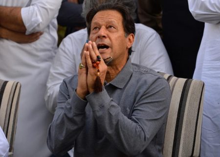 دیوان عالی پاکستان حکم آزادی عمران خان را با قرار وثیقه صادر کرد